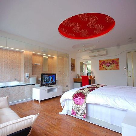 Nantou Full House Bed And Breakfast מראה חיצוני תמונה